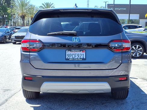 Used 2025 Honda Pilot EX-L image 4