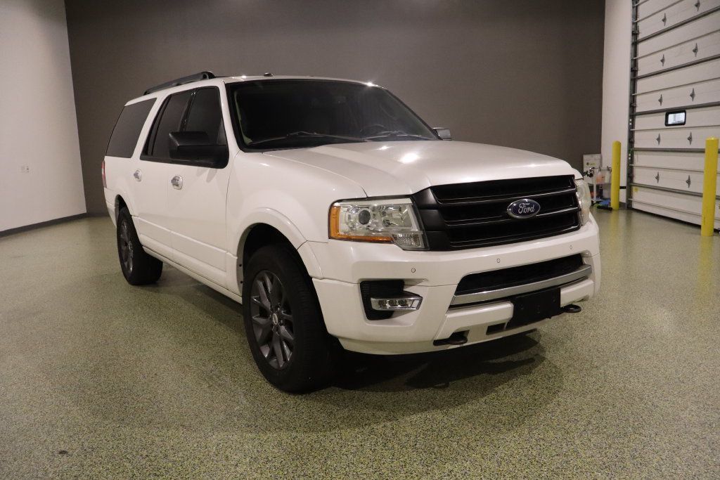 Used 2017 Ford Expedition EL Limited w/ Equipment Group 301A AWD/4WD image 1