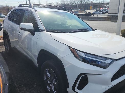 Used 2024 Toyota RAV4 XLE image 2