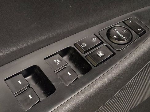 Used 2017 Hyundai Tucson Sport w/ Cargo Package image 27