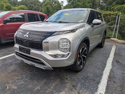 Used 2024 Mitsubishi Outlander SE