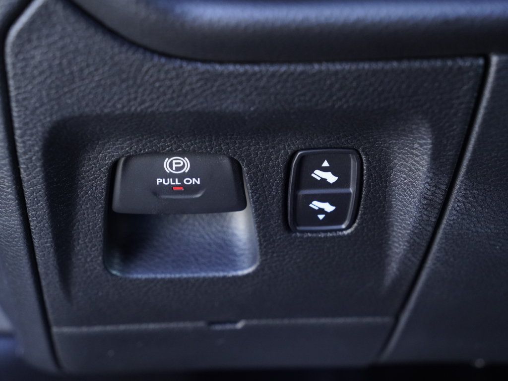 New 2026 RAM 1500 Big Horn AWD/4WD image 15