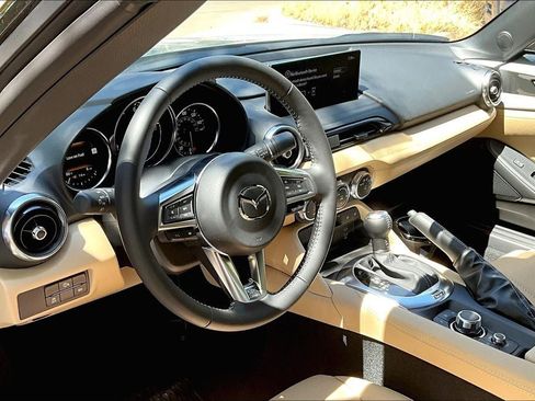 New 2025 MAZDA MX-5 Miata Grand Touring w/ Appearance Package image 14