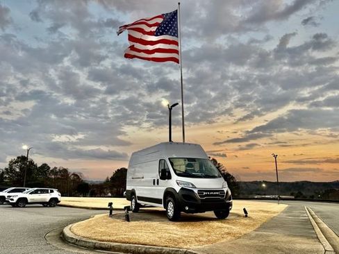 New 2026 RAM ProMaster 3500 w/ Quick Order Package 22G SLT image 32