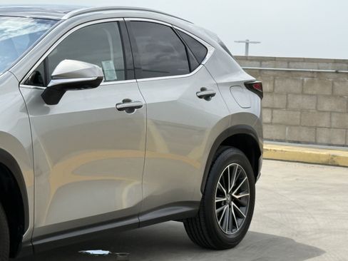 Used 2025 Lexus NX 350h AWD w/ Accessory Package (2T) image 9