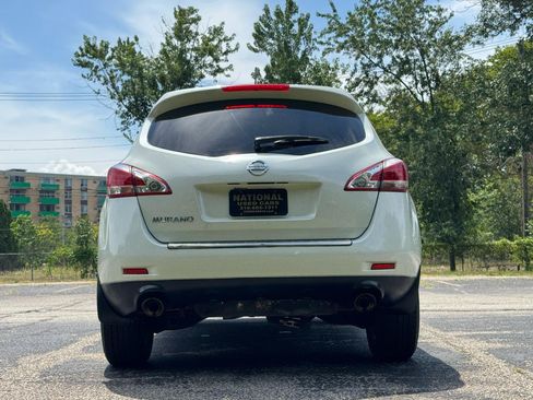 Used 2011 Nissan Murano S FWD image 14