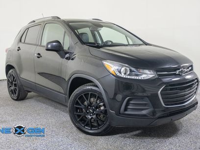 Used 2022 Chevrolet Trax LT w/ Midnight Edition