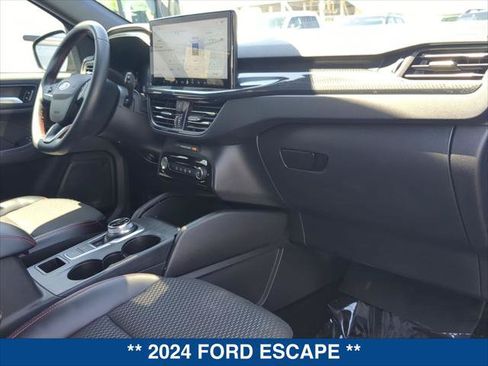 Certified 2024 Ford Escape ST-Line w/ Tech Pack #1 FWD image 22
