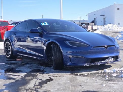 Used 2022 Tesla Model S Plaid image 13