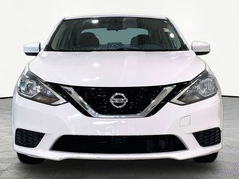 Used 2019 Nissan Sentra SV FWD image 2