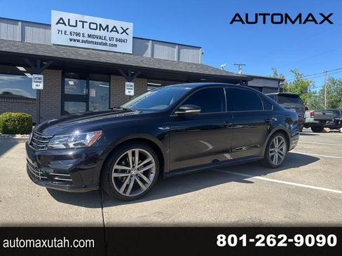 Used 2018 Volkswagen Passat 2.0T R-Line FWD image 1