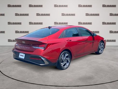 Used 2025 Hyundai Elantra Sport FWD image 5