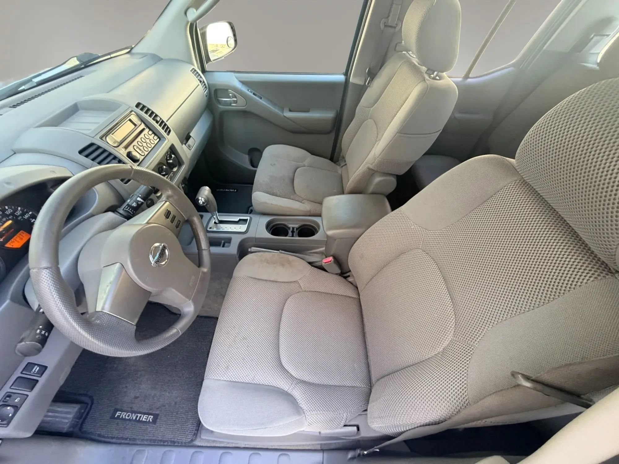 Used 2006 Nissan Frontier SE w/ (P01) Power Pkg RWD image 17