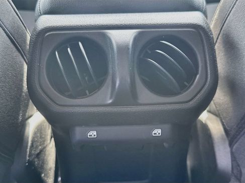 Certified 2023 Jeep Wrangler Unlimited w/ Cold Weather Group AWD/4WD image 29