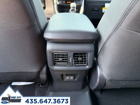 Used 2025 Toyota RAV4 SE AWD/4WD image 28