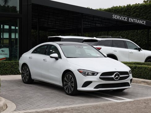 Used 2023 Mercedes-Benz CLA 250 CLA 250 w/ Premium Package image 2