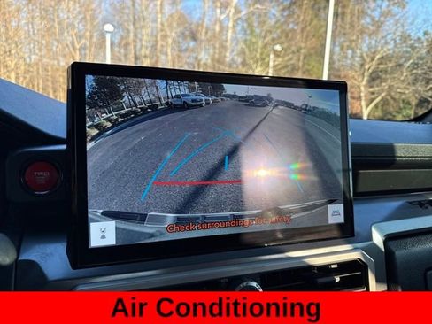 Used 2024 Toyota Tacoma TRD Sport image 16