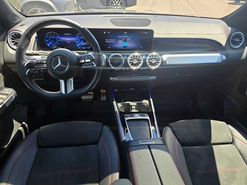 Certified 2024 Mercedes-Benz EQB 250+ image 20