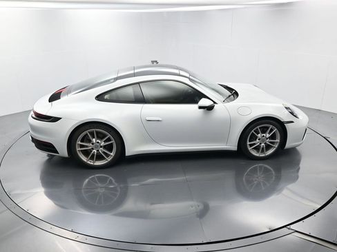 Certified 2022 Porsche 911 Carrera image 38