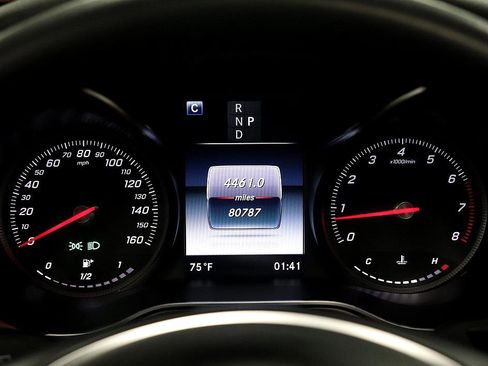 Used 2019 Mercedes-Benz GLC 300 image 34