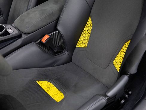 Certified 2025 Porsche 911 Carrera GTS RWD image 32