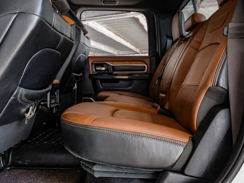 Used 2019 RAM 3500 Limited image 36