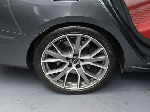 Used 2024 Audi S4 Premium Plus w/ Premium Plus Package AWD/4WD image 37