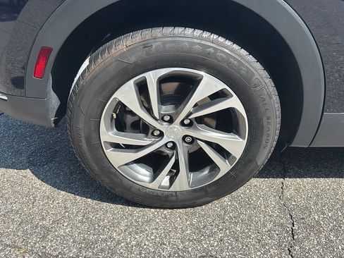 Used 2021 Buick Envision Essence w/ Technology Package I AWD/4WD image 24