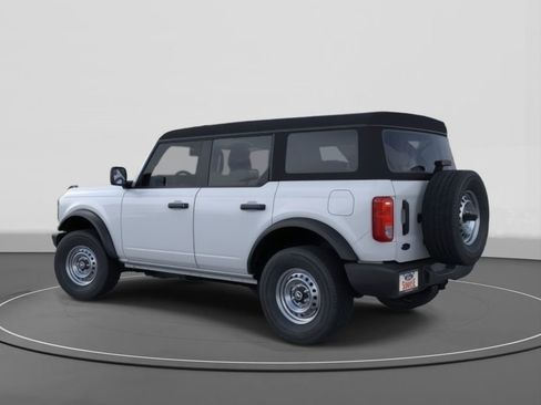 New 2025 Ford Bronco Base image 4
