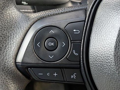 Used 2023 Toyota RAV4 XLE image 16