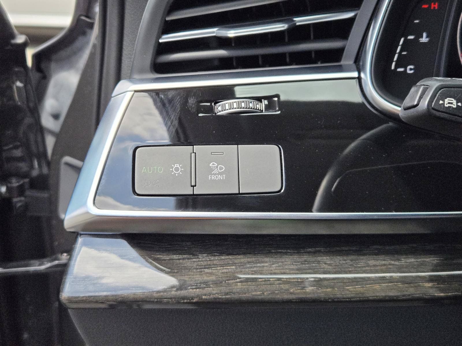 Used 2022 Audi Q7 3.0T Premium Plus AWD/4WD image 20