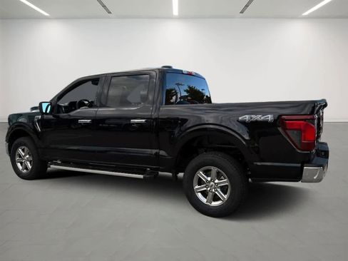 Used 2024 Ford F150 XLT AWD/4WD image 3