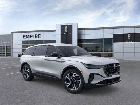 New 2026 Lincoln Nautilus Premier w/ Equipment Group 102A image 7