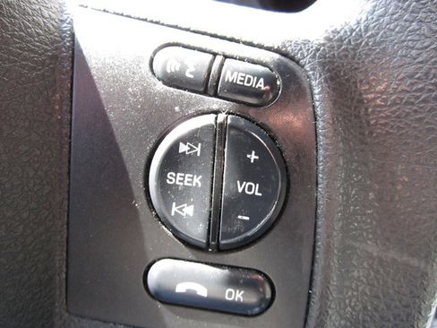 Used 2016 Ford F250 XL w/ Power Equipment Group image 17