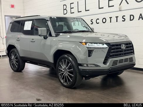 Certified 2026 Lexus GX 550 w/ Accessory Package (2T) AWD/4WD image 2