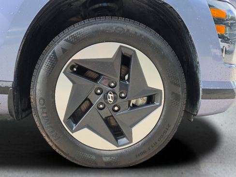Used 2024 Hyundai Kona SEL FWD image 41