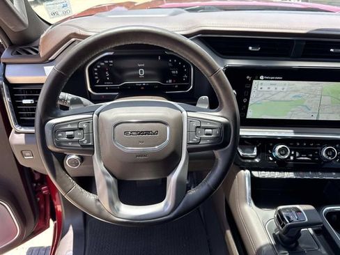 Used 2023 GMC Sierra 1500 Denali w/ Technology Package AWD/4WD image 26