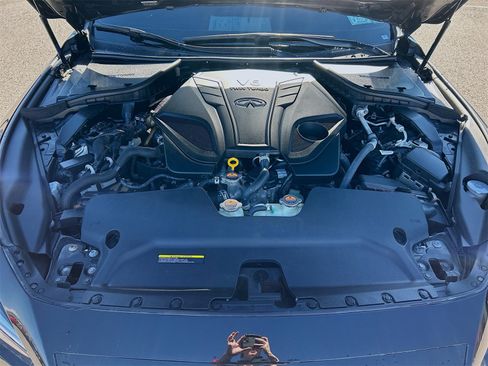 Used 2023 INFINITI Q50 Sensory image 32