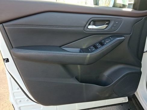 Certified 2023 Nissan Rogue SL w/ SL Premium Package AWD/4WD image 12