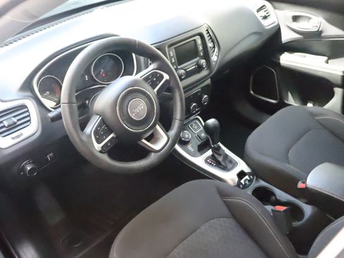 Used 2017 Jeep Compass Sport AWD/4WD image 22