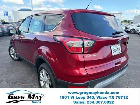 Used 2017 Ford Escape SE FWD image 5