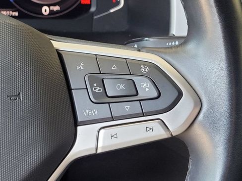 Used 2020 Volkswagen Atlas Cross Sport SEL AWD/4WD image 25