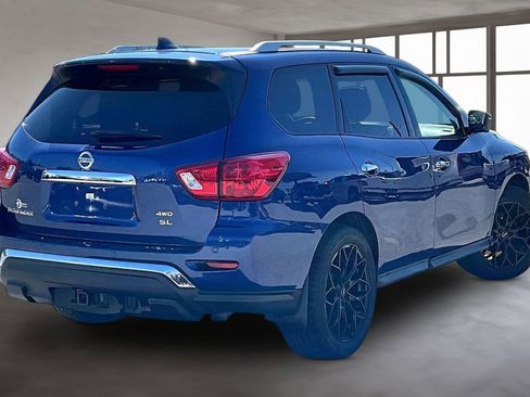 Used 2019 Nissan Pathfinder SL AWD/4WD image 3