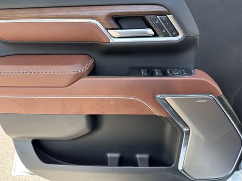 Used 2026 GMC Sierra 2500 Denali Ultimate AWD/4WD image 14