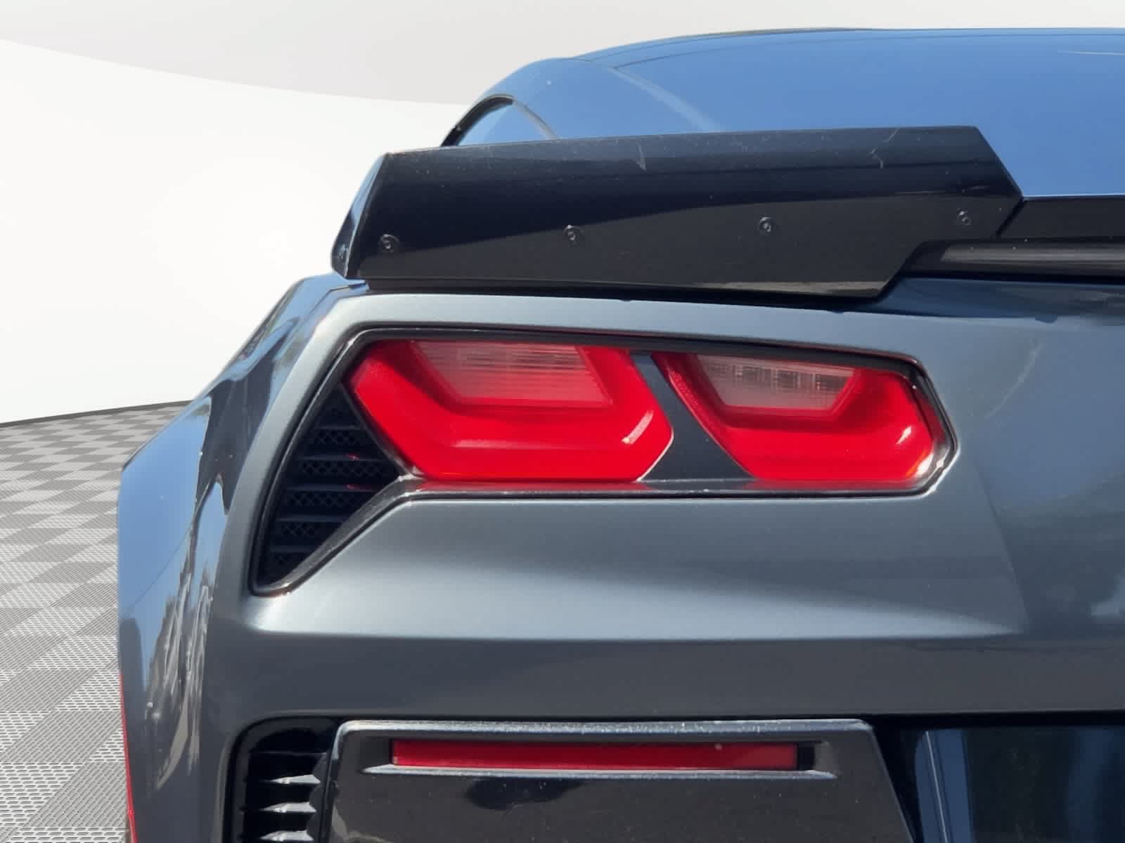 Used 2017 Chevrolet Corvette Grand Sport RWD image 11
