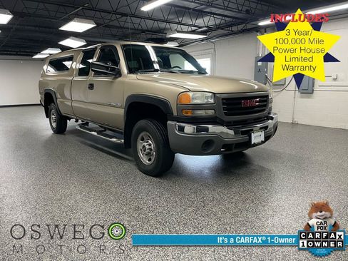 Used 2004 GMC Sierra 2500 W/T AWD/4WD image 1