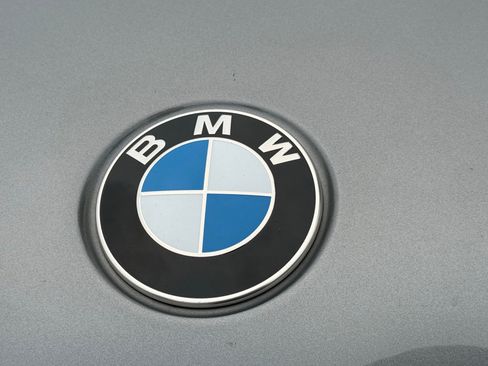 Used 2024 BMW X5 xDrive40i w/ M Sport Package image 18