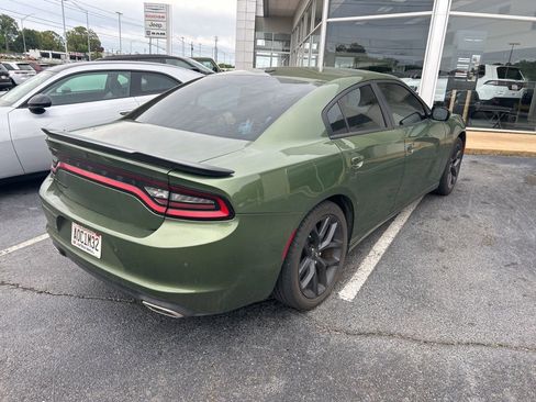 Used 2021 Dodge Charger SXT w/ Blacktop Package image 6