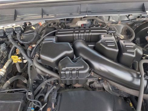 Used 2015 Ford F250 Lariat w/ Lariat Ultimate Package image 34