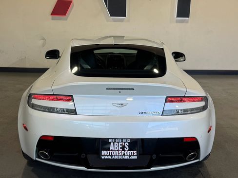 Used 2016 Aston Martin V8 Vantage S RWD image 8